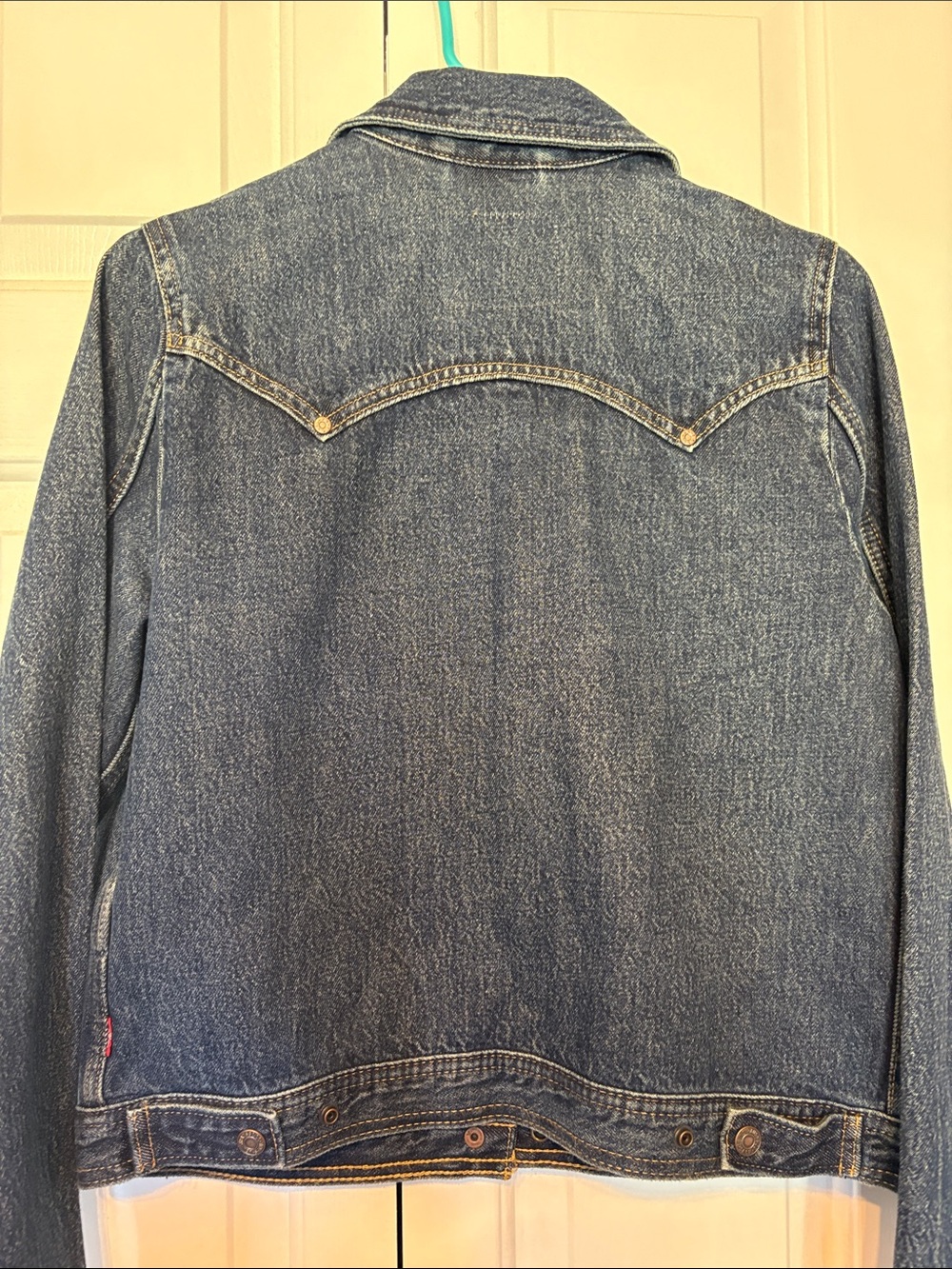 Levi's Indigo Blue Western-Style Denim Jacket - Picture 2 of 4
